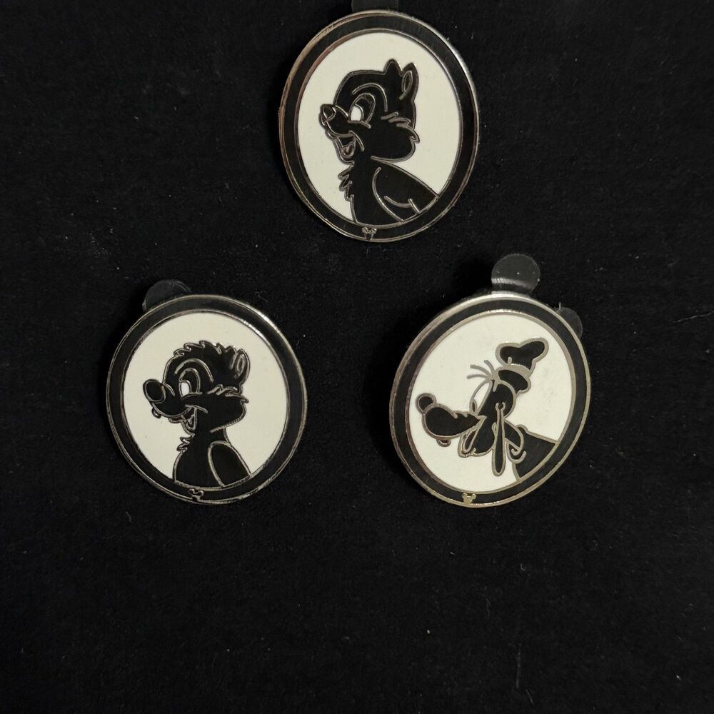 2008 Disneyland Resort Hidden Mickey Character Silhouette Set 1